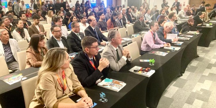 Expertos repensaron a Iquique como ciudad inteligente