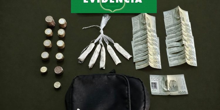 Carabineros detuvo a hombre que portaba arma de fuego y evadió de control policial
