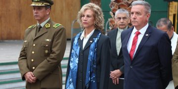 Conmemoración del Día del Mártir de Carabineros / Delegada Presidencial de Tarapacá rinde homenaje a quienes dieron su vida por Chile
