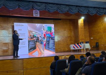 Líderes educativos del Tamarugal participan de encuentro provincial con foco en la articulación y el aprendizaje colectivo