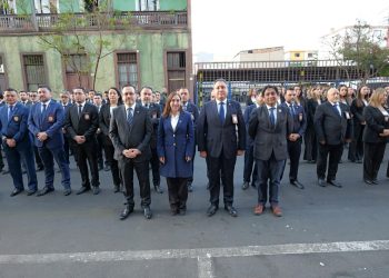 PDI conmemoró su 93 aniversario con tradicional Lista Solemne e Izamiento de Pabellones en todo el país