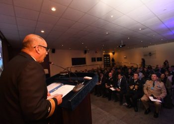 Chile refuerza la coordinación y el uso de tecnología para enfrentar la pesca ilegal