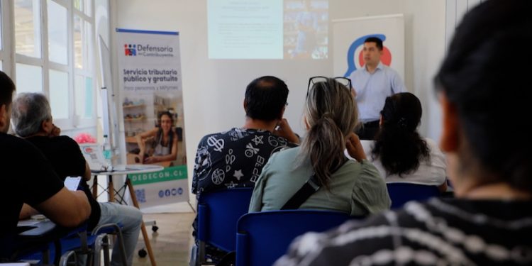 Defensoría del Contribuyente logra acuerdo con el SII para simplificar el inicio de actividades de emprendedores
