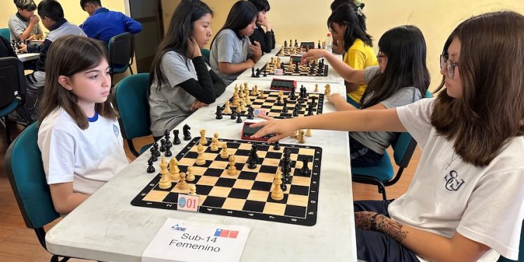 Tarapacá ya tiene representantes Sub 14 de Ajedrez para la final nacional de los Juegos Deportivos Escolares 2026