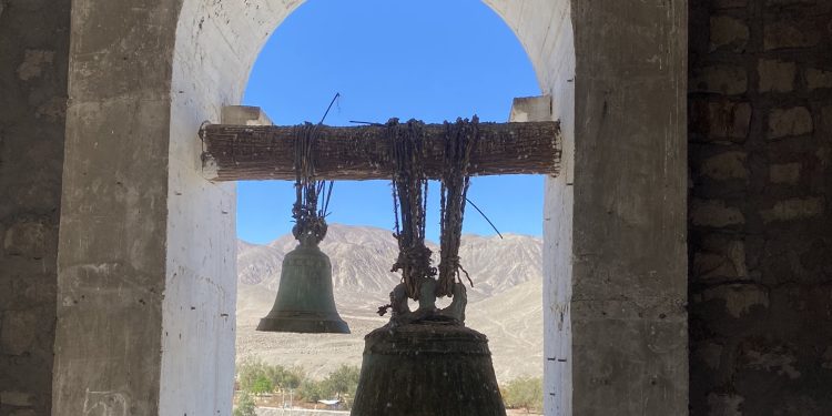 Campanas del Santuario de San Lorenzo, un testimonio histórico único de la Tarapacá colonial