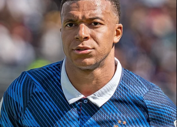 Kylian Mbappé y Lionel Messi lideran la carrera por la Bota de Oro Adidas