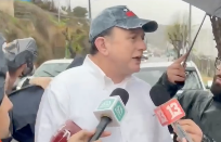 Ministro Poduje inspecciona obras de urbanización en campamento Manuel Bustos que serán solución concreta frente a sistemas frontales