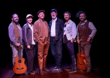 “El Universo en un grano de arena”: Espacio Akana y Theater Aber Andersrum estrenarán obra en el Salón Municipal Tarapacá