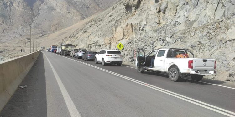 Trabajos en camino costero Tocopilla-Iquique