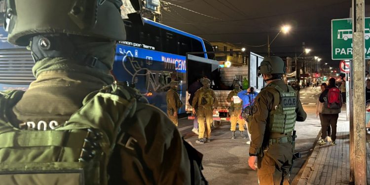 Catorce detenidos deja cerco táctico de Carabineros en la región de Tarapacá