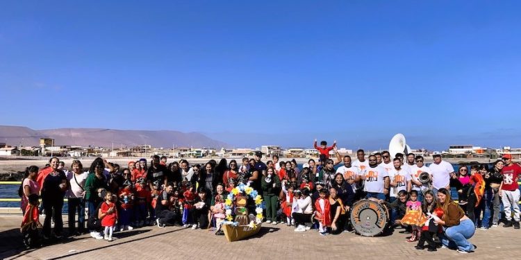 Párvulos fueron protagonistas en la tradicional procesión de San Pedro en Chanavayita