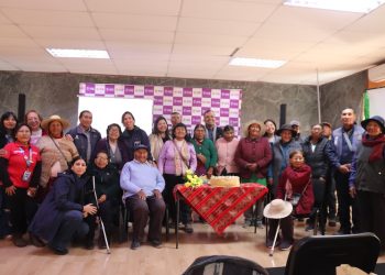 Personas mayores de Putre culminan exitosamente su participación en el Programa Vínculos