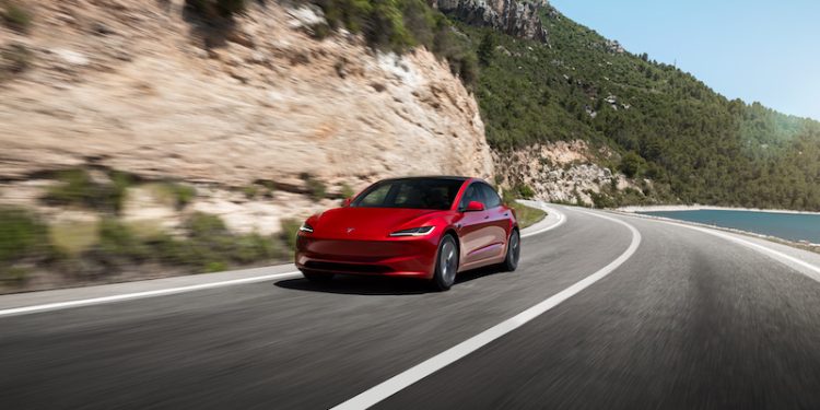 «Tu Primer Tesla»: El Model 3 RWD llega a un precio histórico en Chile