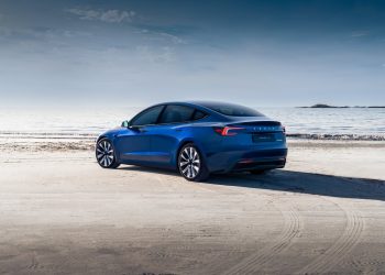 Llega donde nunca llegaste antes: Tesla presenta los vehículos con mayor rango disponible en Chile