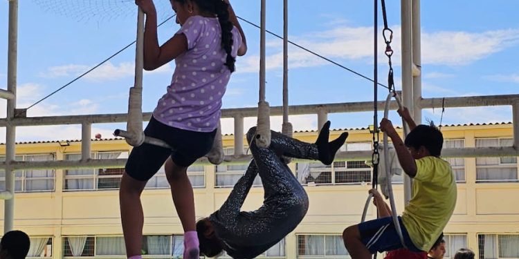 En Huara e Iquique se realizarán talleres artísticos gratuitos para niñas, niños y adolescentes durante las vacaciones de invierno