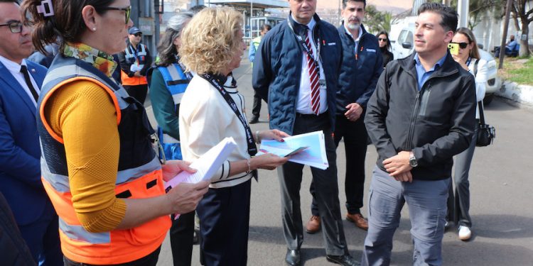 Autoridades regionales y ZOFRI realizan despliegue informativo preventivo ante próximo simulacro de sismo y tsunami