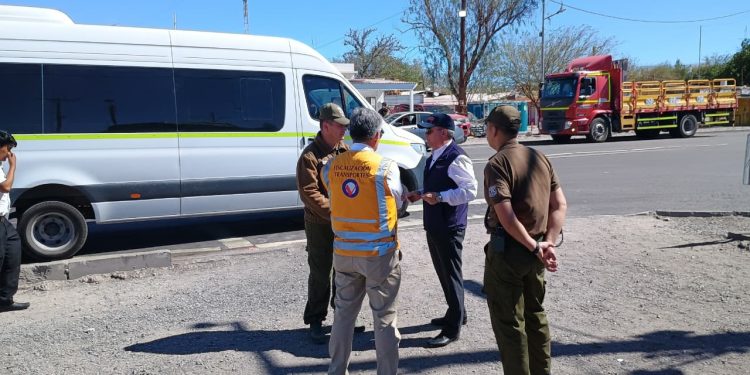 Gobierno reforzó el trabajo interinstitucional en la macrozona norte con fiscalizaciones simultáneas contra el tráfico ilícito de migrantes