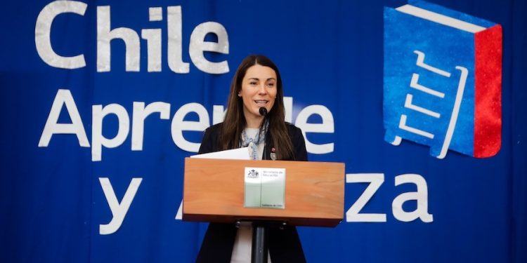 Ministerio de Educación presentó el Programa Chile Aprende y Avanza