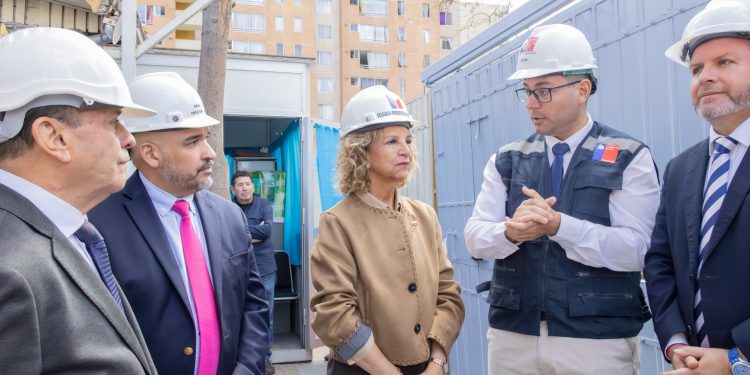 Proyecto busca fortalecer la seguridad energética de colegios SLEP que funcionan como albergues