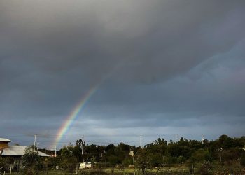 Especialistas de la U. de Chile explican los peligros de la humedad y cómo ventilar y temperar los hogares