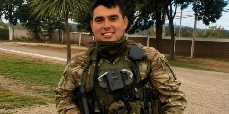 «Asesinado cobardemente»: Presidente Kast reacciona a la muerte de Marco Cosme, carabinero baleado en Valdivia