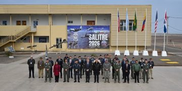 Armada de Chile participa en ejercicio «Salitre 2026» de la Fuerza Aérea