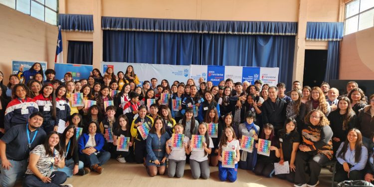 Conforman Mesa de Participación Educativa para fortalecer la prevención del consumo de alcohol y otras drogas en las comunidades