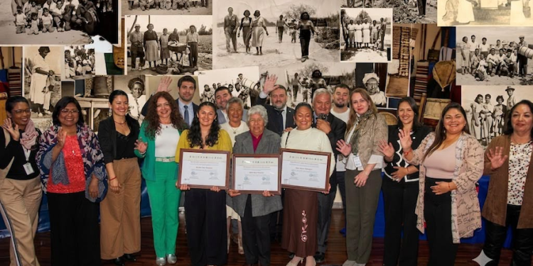 Distinguen a tres lideresas ariqueñas por significativo aporte a la cultura, la educación y la comunidad
