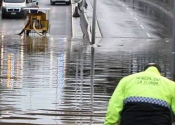 Es la lluvia que cae