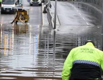 Es la lluvia que cae