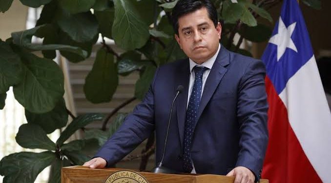 Senador Pedro Araya (PPD) defiende acuerdo con el gobierno por megarreforma y cuestiona «infantilismo» de la oposición