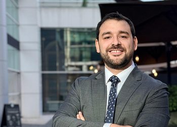 Tras renuncia: Exsubsecretario de Hacienda niega consumo de drogas y afirma que test positivo «es un error»