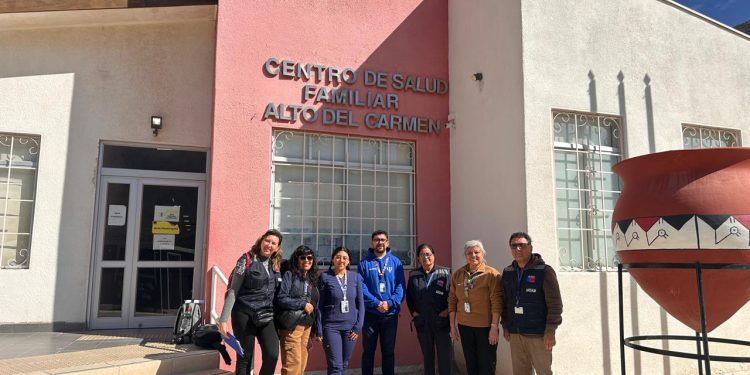 Funcionarios del Servicio de Salud Arica y Parinacota estuvieron en Atacama para dar primera ayuda psicológica