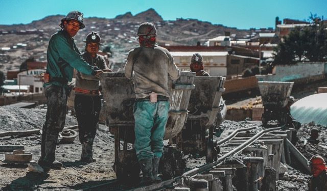 Startup chilena presenta tecnología para localizar trabajadores mineros en tiempo real para evacuar en un lapso 50% más corto