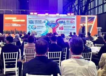 Empresas regionales participan en feria logística en Brasil
