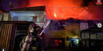 Notable labor desarrollada por Compañías del Cuerpo de Bomberos de Iquique durante contingencia climática