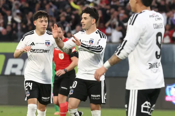 Colo Colo golea 5-1 a Audax Italiano y se acerca a su estrella 35 en el Monumental