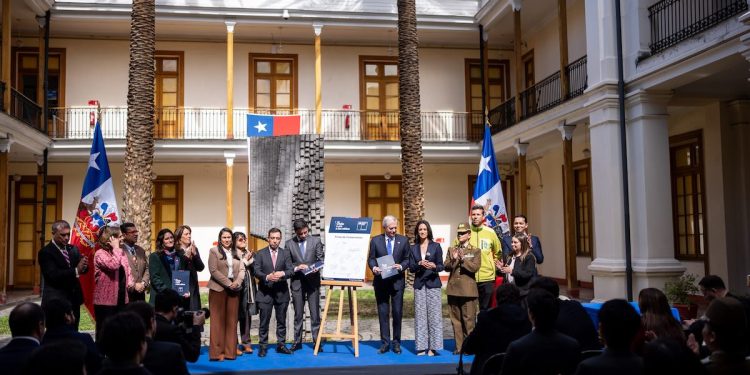 Presidente Kast y ministra Wulf lanzan “Plan Chile Cuida a los Niños”, hoja de ruta 2026-2030 para proteger la infancia