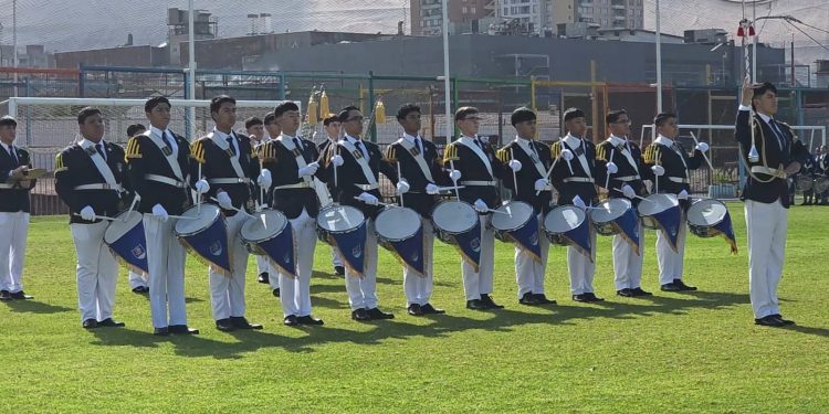 Colegio Salesiano Don Bosco ganó concurso de bandas de guerra organizado por Carabineros