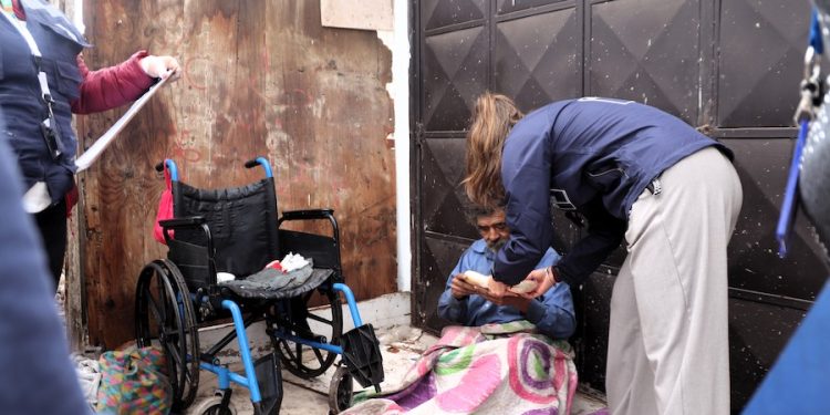 Seremi de Midesof refuerza despliegue y monitoreo de la red de protección social ante lluvias en Arica y Parinacota