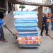 Entregan 200 colchones a municipio de Iquique a través de coordinación de SENAPRED
