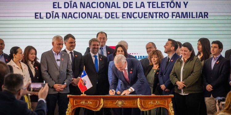 Senado aprueba por unanimidad proyecto que busca crear el Día Nacional de la Teletón