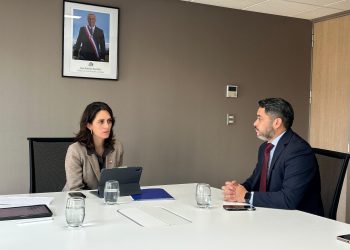 Gobernador Carvajal pide nuevos criterios para que obras públicas estén mejor preparadas ante lluvias y eventos extremos