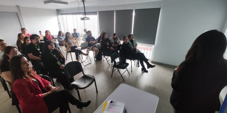 Capacitan a comités de Buenas Prácticas Laborales en atención inicial de casos de violencia de género