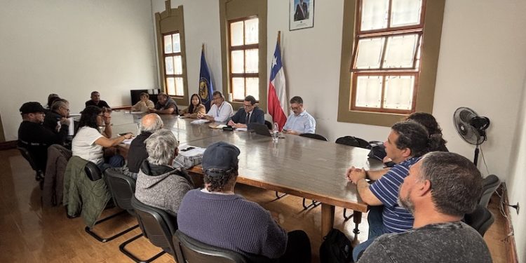 Subsecretario de Pesca y Acuicultura visita Arica y aborda principales demandas de la pesca artesanal