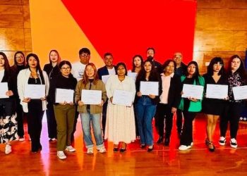 Vecinos/as de Pozo Almonte finalizan curso en Operaciones CAEX