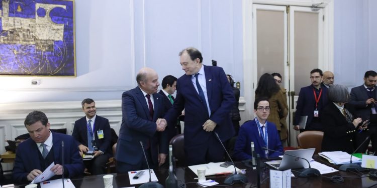 Hacienda y Minvu valoran aprobación y el despacho (en solo una Semana) de proyecto que amplía subsidio hipotecario y garantías estatales