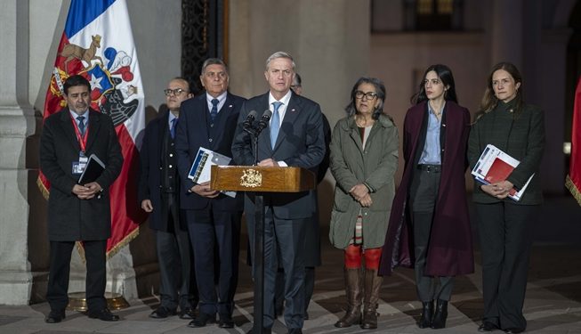 Presidente Kast decreta emergencia preventiva desde Arica a Coquimbo ante nuevo sistema frontal
