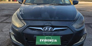 Carabineros recupera vehículo robado en Alto Hospicio durante patrullaje en Colchane
