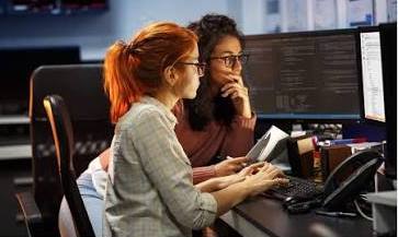 Más mujeres en STEM: Una oportunidad para el desarrollo de Chile